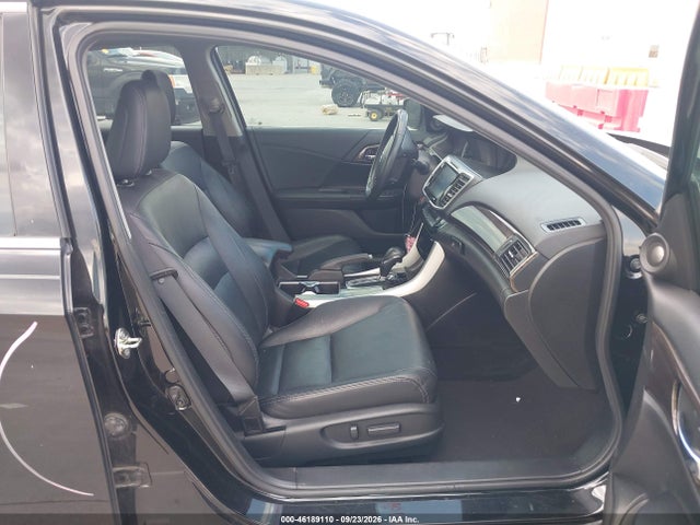 Продажа на аукционе авто 2017 Honda Accord Touring V6, vin: 1HGCR3F91HA020601, номер лота: 46189110