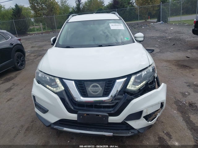 2017 Nissan Rogue Sv მანქანა იყიდება აუქციონზე, vin: 5N1AT2MV3HC869176, აუქციონის ნომერი: 46189122