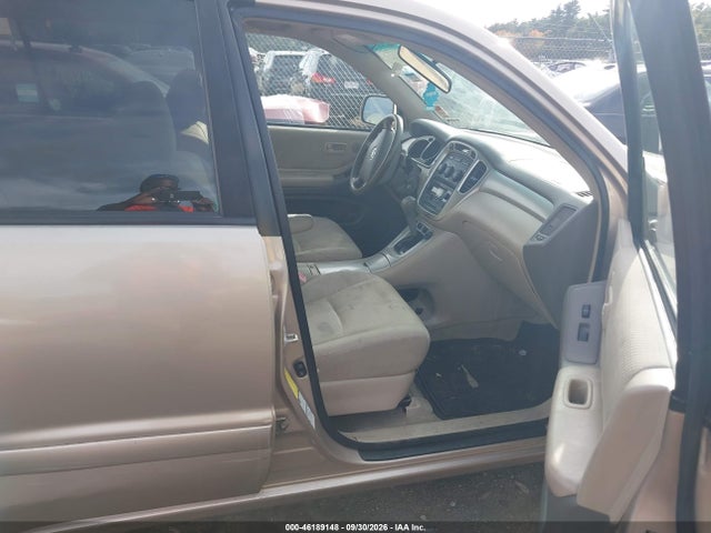 46189148 :رقم المزاد ، JTEEP21A560147195 vin ، 2006 Toyota Highlander V6 مزاد بيع