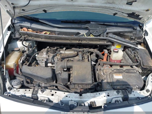 Toyota Prius Two 2015 JTDKN3DU6F0463570 Image 10