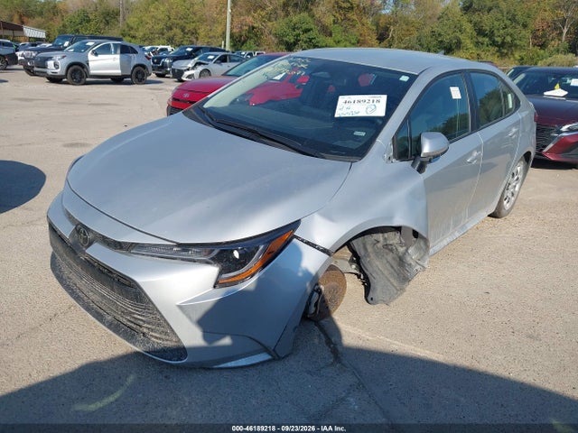 Toyota COROLLA LE 2025 5YFB4MDEXSP336077 Image 2