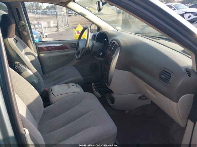 Продажа на аукционе авто 2006 Chrysler Town & Country Limited, vin: 2A4GP64LX6R771995, номер лота: 46189281