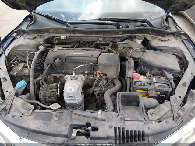 46189296 :رقم المزاد ، 1HGCR2F32HA130594 vin ، 2017 Honda Accord Lx مزاد بيع