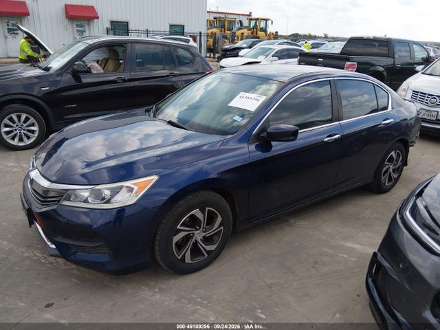 46189296 :رقم المزاد ، 1HGCR2F32HA130594 vin ، 2017 Honda Accord Lx مزاد بيع