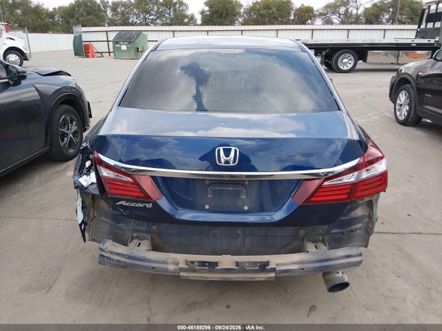 46189296 :رقم المزاد ، 1HGCR2F32HA130594 vin ، 2017 Honda Accord Lx مزاد بيع