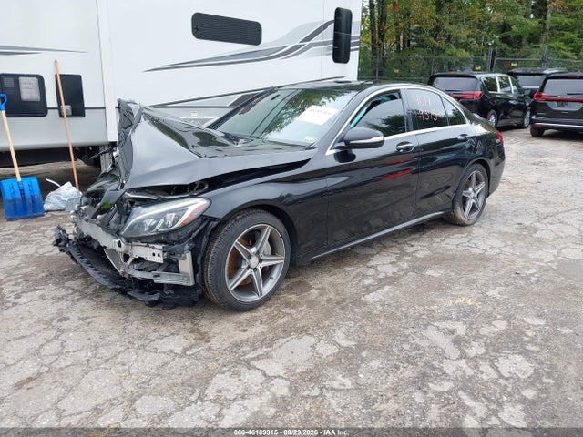 46189315 :رقم المزاد ، 55SWF6GB7FU028521 vin ، 2015 Mercedes-benz C 400 4matic مزاد بيع