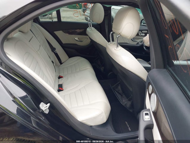 46189315 :رقم المزاد ، 55SWF6GB7FU028521 vin ، 2015 Mercedes-benz C 400 4matic مزاد بيع