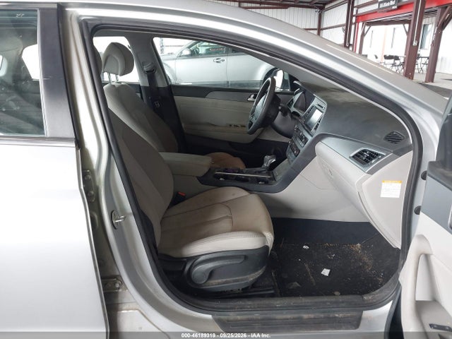Aukcja sprzedaży 2017 Hyundai Sonata Hybrid Se, vin: KMHE24L3XHA064321, numer aukcji: 46189319