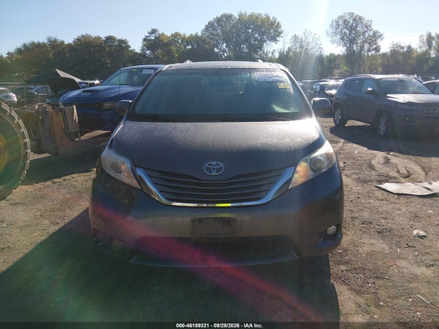 Aukcja sprzedaży 2013 Toyota Sienna Xle, vin: 5TDYK3DC2DS329997, numer aukcji: 46189321