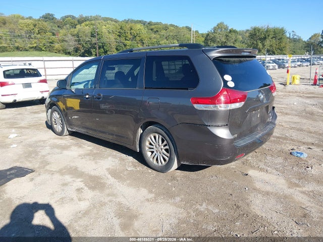 Aukcja sprzedaży 2013 Toyota Sienna Xle, vin: 5TDYK3DC2DS329997, numer aukcji: 46189321