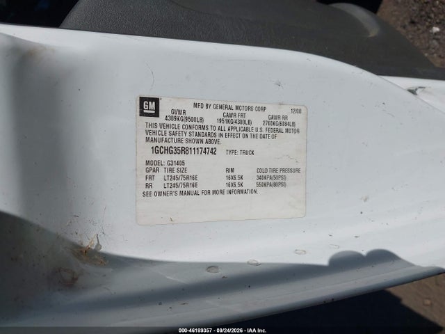 Продажа на аукционе авто 2001 Chevrolet Express, vin: 1GCHG35R811174742, номер лота: 46189357