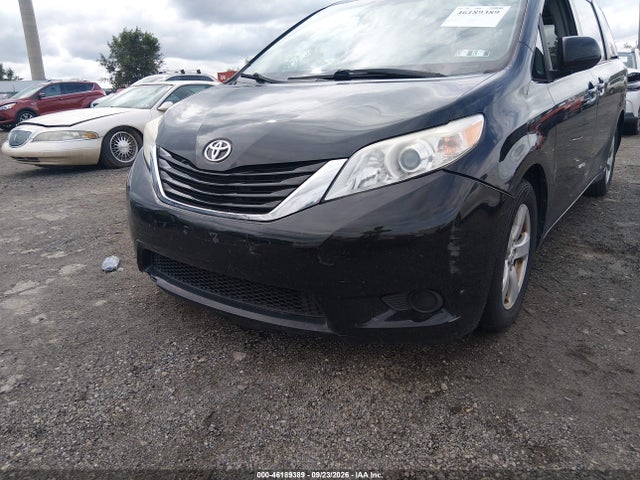 46189389 :رقم المزاد ، 5TDKK3DC0FS590733 vin ، 2015 Toyota Sienna Le مزاد بيع