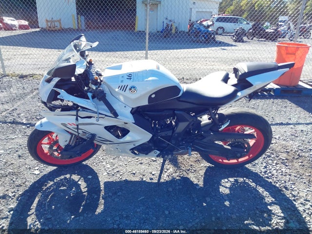 2023 Yamaha Yzfr7 მანქანა იყიდება აუქციონზე, vin: JYARM38E4PA004761, აუქციონის ნომერი: 46189460