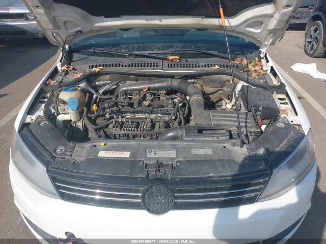 2014 Volkswagen Jetta 1.8t Se მანქანა იყიდება აუქციონზე, vin: 3VWD17AJ5EM375317, აუქციონის ნომერი: 46189477
