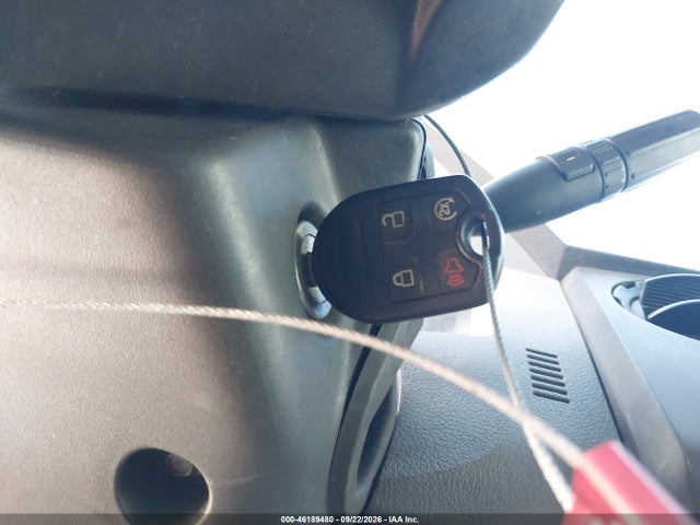 46189480 :رقم المزاد ، 1FDUF5GT9BEA02344 vin ، 2011 Ford F-550 Chassis Xl مزاد بيع