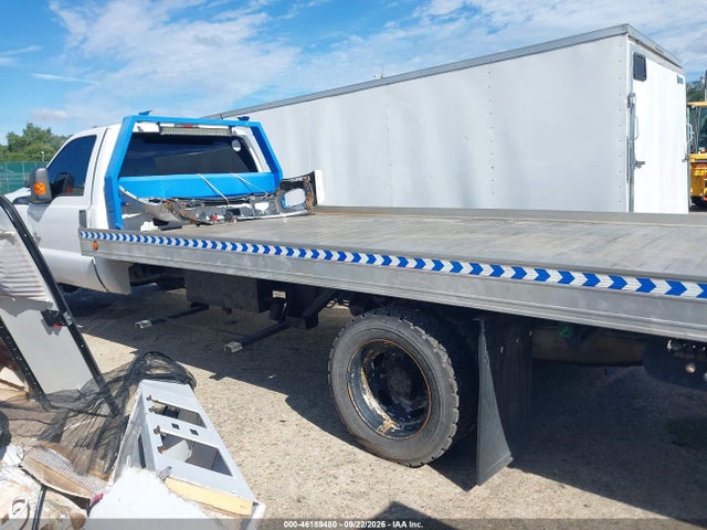 46189480 :رقم المزاد ، 1FDUF5GT9BEA02344 vin ، 2011 Ford F-550 Chassis Xl مزاد بيع