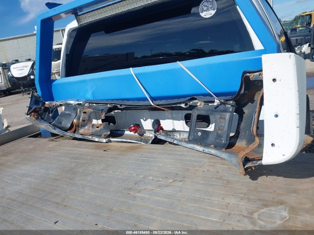 46189480 :رقم المزاد ، 1FDUF5GT9BEA02344 vin ، 2011 Ford F-550 Chassis Xl مزاد بيع