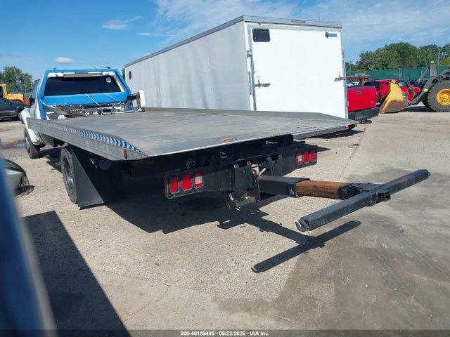 46189480 :رقم المزاد ، 1FDUF5GT9BEA02344 vin ، 2011 Ford F-550 Chassis Xl مزاد بيع