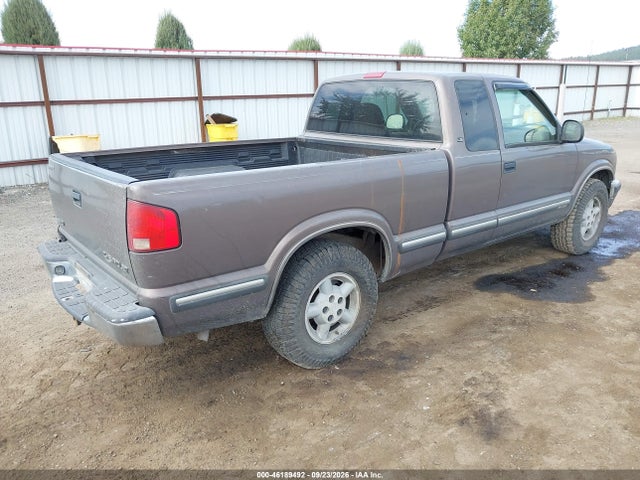 Продажа на аукционе авто 1998 Chevrolet S-10 Ls, vin: 1GCDT19X0W8139408, номер лота: 46189492