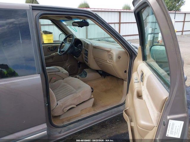 Продажа на аукционе авто 1998 Chevrolet S-10 Ls, vin: 1GCDT19X0W8139408, номер лота: 46189492
