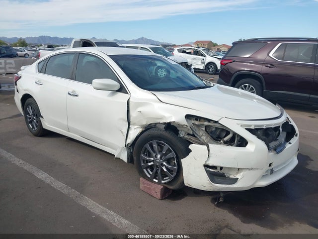 2015 Nissan Altima 2.5 S მანქანა იყიდება აუქციონზე, vin: 1N4AL3AP1FC442128, აუქციონის ნომერი: 46189507