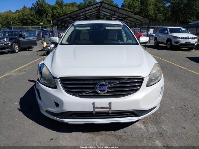 2016 Volvo Xc60 T6 მანქანა იყიდება აუქციონზე, vin: YV4902RK0G2781363, აუქციონის ნომერი: 46189551