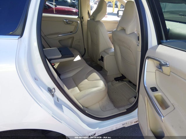 2016 Volvo Xc60 T6 მანქანა იყიდება აუქციონზე, vin: YV4902RK0G2781363, აუქციონის ნომერი: 46189551
