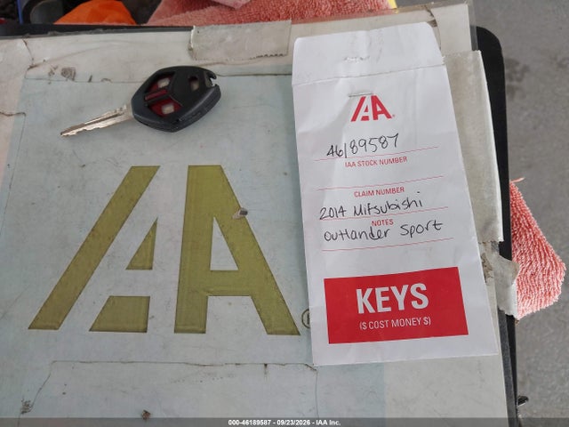 Продажа на аукционе авто 2014 Mitsubishi Outlander Sport Es, vin: 4A4AP3AU6EE001479, номер лота: 46189587