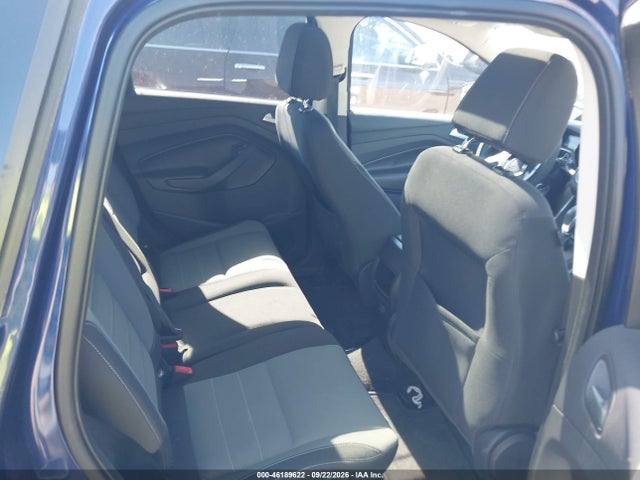 1FMCU9G95GUC12983 Ford ESCAPE SE