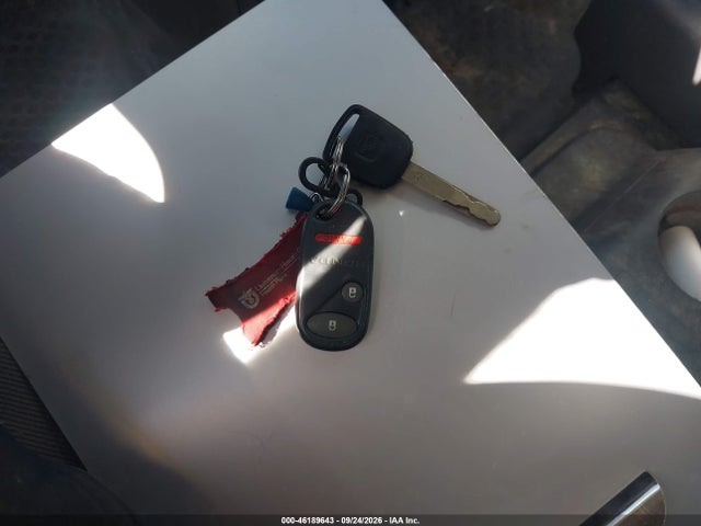 46189643 :رقم المزاد ، 5J6YH28533L004113 vin ، 2003 Honda Element Ex مزاد بيع