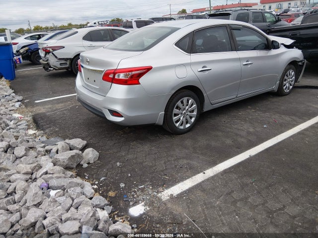 Nissan SENTRA S 2018 3N1AB7AP7JY335334 Image 4