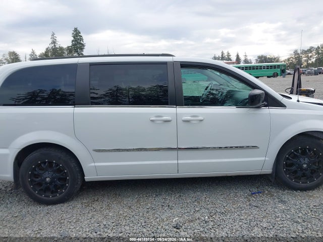 2C4RC1BG2GR292748 Chrysler Town &amp; Country Touring