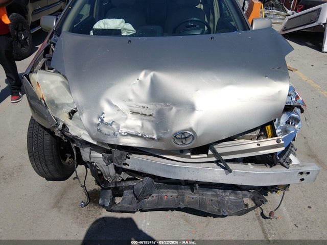 Продажа на аукционе авто 2004 Toyota Prius, vin: JTDKB20U740035688, номер лота: 46189747