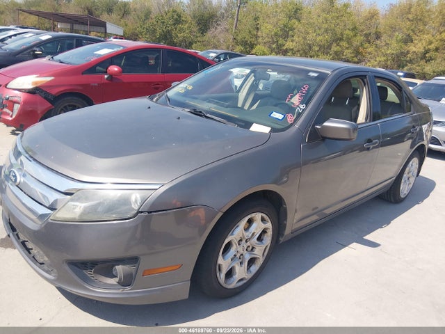 46189760 :رقم المزاد ، 3FAHP0HA3BR185178 vin ، 2011 Ford Fusion Se مزاد بيع