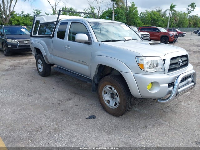2005 Toyota Tacoma Base V6 მანქანა იყიდება აუქციონზე, vin: 5TEUU42N45Z057881, აუქციონის ნომერი: 46189799