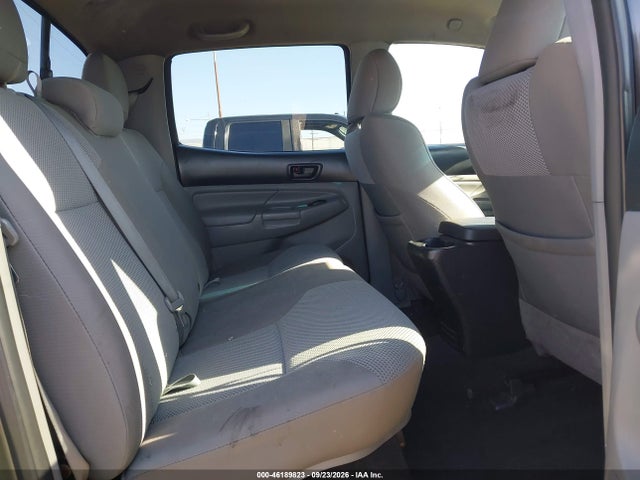 Продажа на аукционе авто 2015 Toyota Tacoma Base V6, vin: 3TMMU4FN7FM074800, номер лота: 46189823
