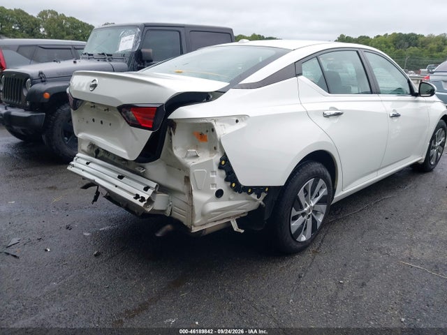 46189842 :رقم المزاد ، 1N4BL4BV8KC161137 vin ، 2019 Nissan Altima 2.5 S مزاد بيع
