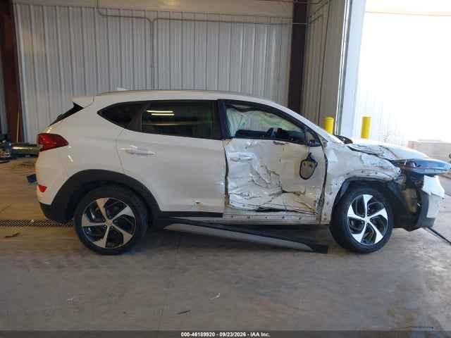 KM8J3CAL1JU760773 Hyundai Tucson Sport