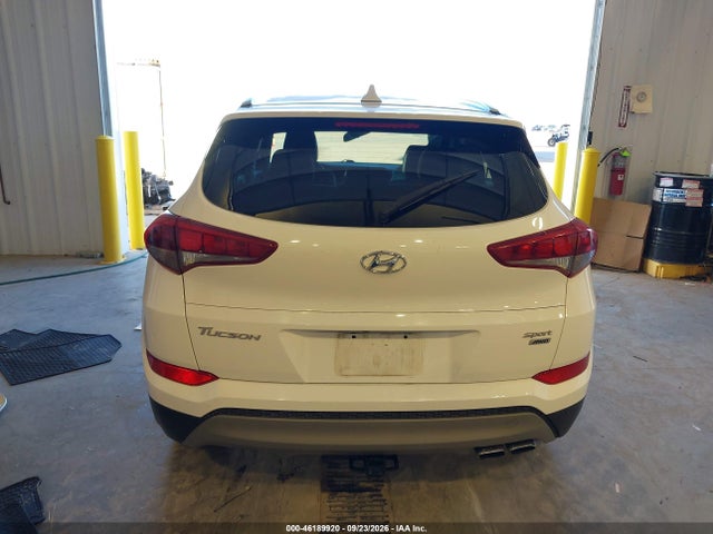KM8J3CAL1JU760773 Hyundai Tucson Sport