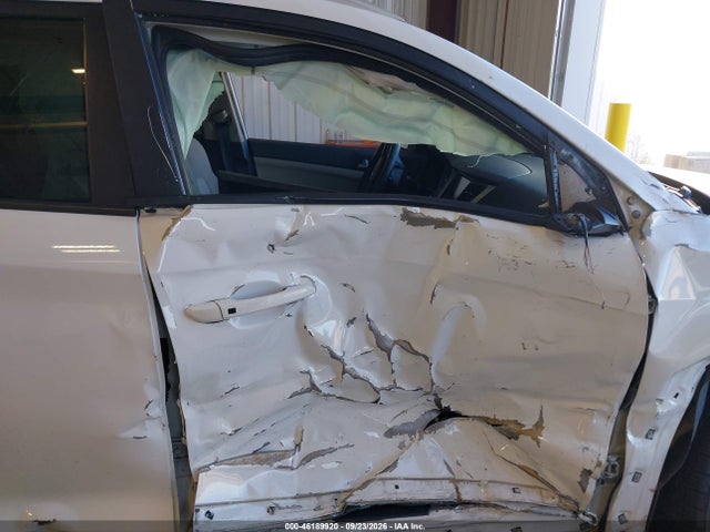 KM8J3CAL1JU760773 Hyundai Tucson Sport