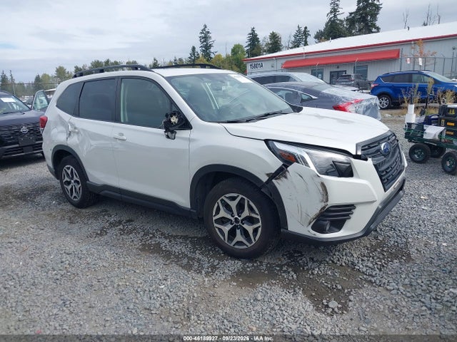 46189927 :رقم المزاد ، JF2SKAECXNH501368 vin ، 2022 Subaru Forester Premium مزاد بيع