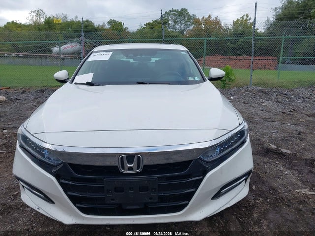 Продажа на аукционе авто 2018 Honda Accord Hybrid Ex, vin: 1HGCV3F42JA004395, номер лота: 46189956