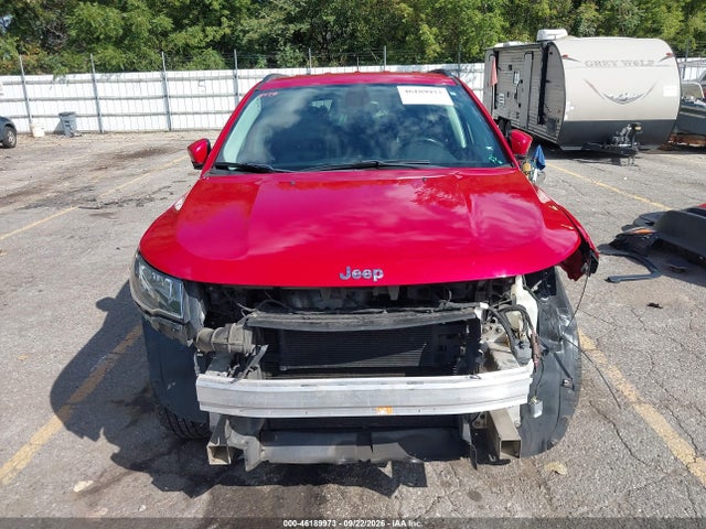 2018 Jeep Compass Latitude 4x4 მანქანა იყიდება აუქციონზე, vin: 3C4NJDBB9JT176025, აუქციონის ნომერი: 46189973