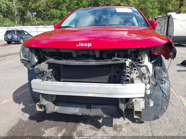 2018 Jeep Compass Latitude 4x4 მანქანა იყიდება აუქციონზე, vin: 3C4NJDBB9JT176025, აუქციონის ნომერი: 46189973