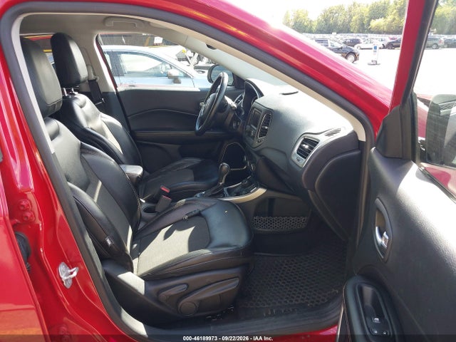 2018 Jeep Compass Latitude 4x4 მანქანა იყიდება აუქციონზე, vin: 3C4NJDBB9JT176025, აუქციონის ნომერი: 46189973