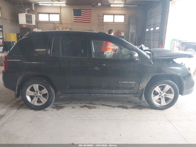 Jeep Compass Latitude 2016 1C4NJDEB1GD781103 Image 13