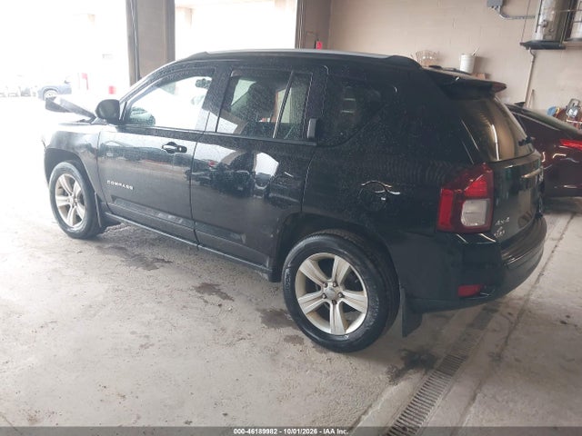 Jeep Compass Latitude 2016 1C4NJDEB1GD781103 Image 3