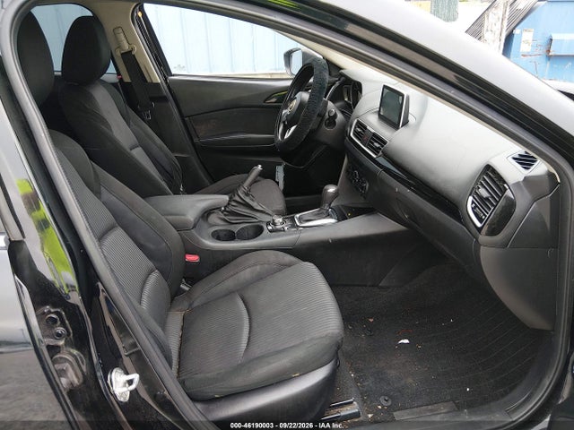 Продажа на аукционе авто 2016 Mazda Mazda3 I Sport, vin: JM1BM1U70G1305934, номер лота: 46190003