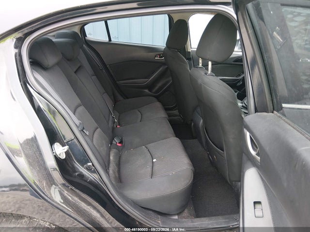 Продажа на аукционе авто 2016 Mazda Mazda3 I Sport, vin: JM1BM1U70G1305934, номер лота: 46190003