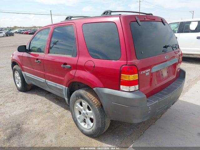 46190006 :رقم المزاد ، 1FMYU93185KD17953 vin ، 2005 Ford Escape Xlt مزاد بيع